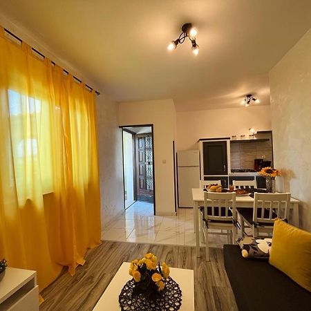 Pomerino Apartmans Εξωτερικό φωτογραφία