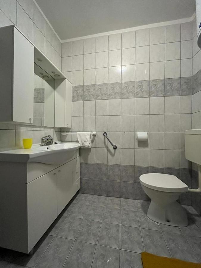Pomerino Apartmans Εξωτερικό φωτογραφία