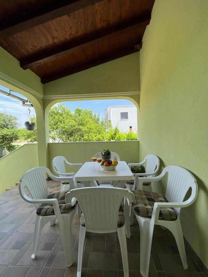 Pomerino Apartmans Εξωτερικό φωτογραφία