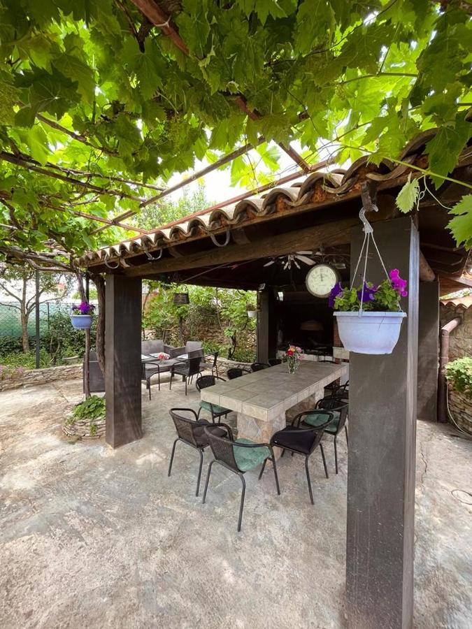 Pomerino Apartmans Εξωτερικό φωτογραφία