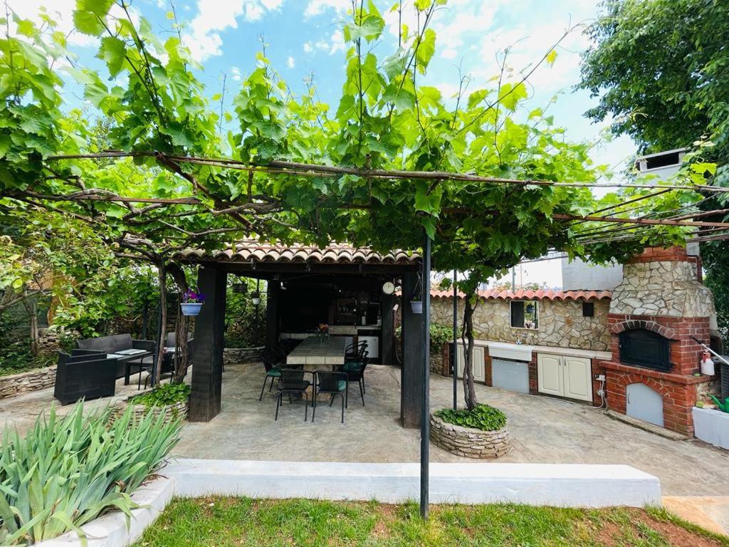 Pomerino Apartmans Εξωτερικό φωτογραφία
