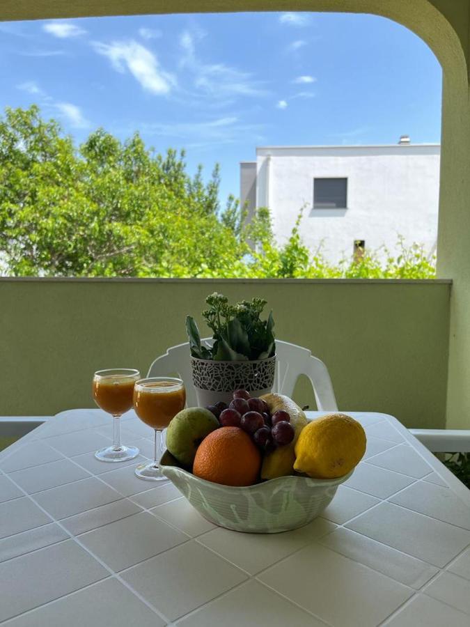 Pomerino Apartmans Εξωτερικό φωτογραφία