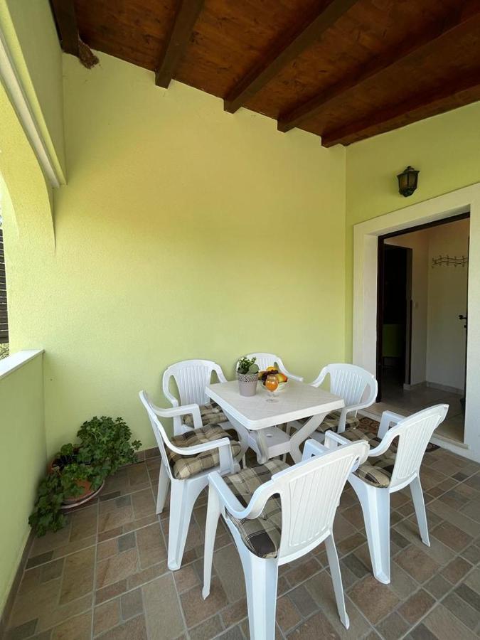 Pomerino Apartmans Εξωτερικό φωτογραφία